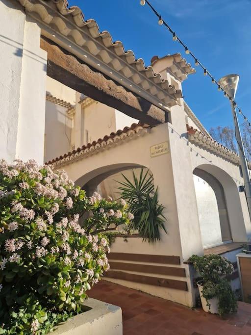 Ile De Porquerolles : T3 Climatise Vue Mer Exterior foto